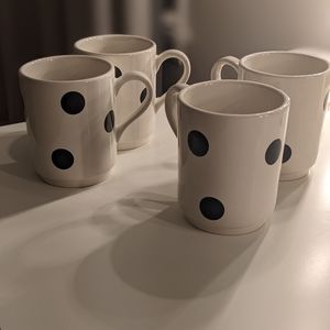 Set of 4 mugs